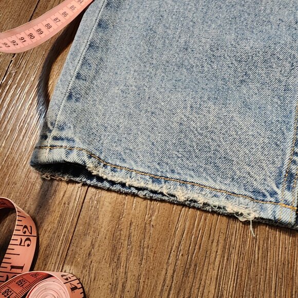 Levi's Ankle Column Skirt NWOT Blue Size 25 - Picture 4 of 15